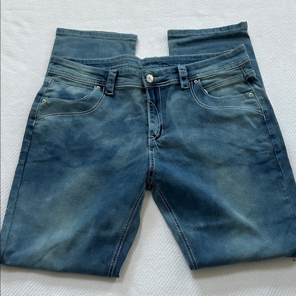 Acid Washed Jeans 👖 - Picture 3 of 4